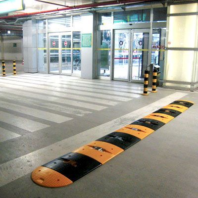 40x50x4cm Kauçuk Şaseli Yol Hız Kesici, Kasis Kapağı